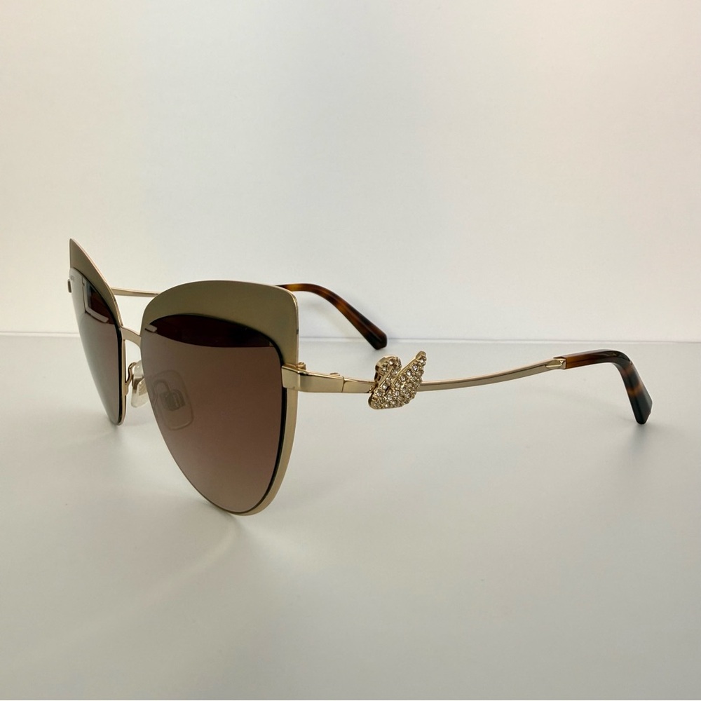 NEW!!! Swarovski brown women sunglasses SK220 32G Authentic Retail 225$ - Picture 3 of 7